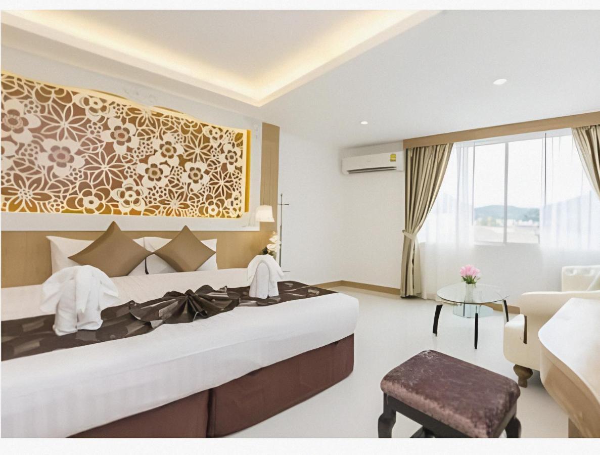 Lucky Sun Patong Hotel Exterior photo